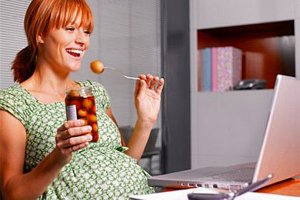 Пологи після сорока: норма,  виправданий ризик чи егоїзм?