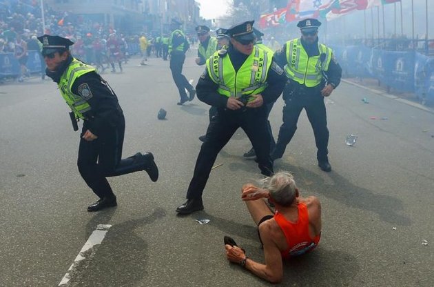 Взрывы в Бостоне стали крупнейшим терактом в США после 9/11