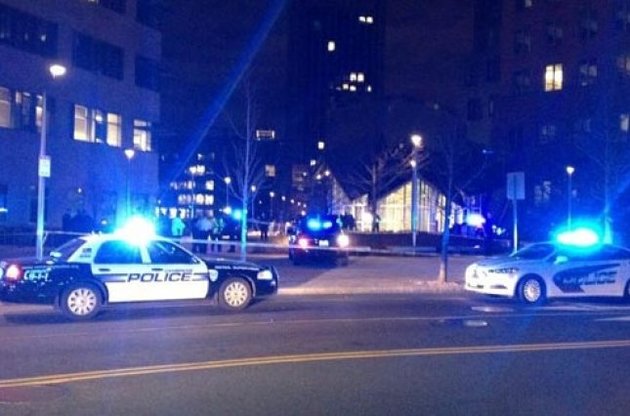 Чергова стрілянина і вибухи у Бостоні: на території університету вбили поліцейського