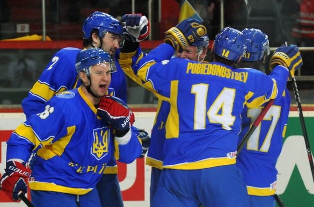 Украина вырывает победу у Польши на ЧМ по хоккею, оформляя "повышение в классе"