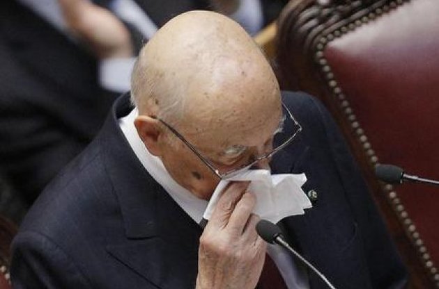 Переизбранный президент Италии на инаугурации не сдержал слез и пригрозил отставкой