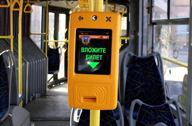 З 1 червня столичні автобуси обладнають електронними компостерами і новими квитками