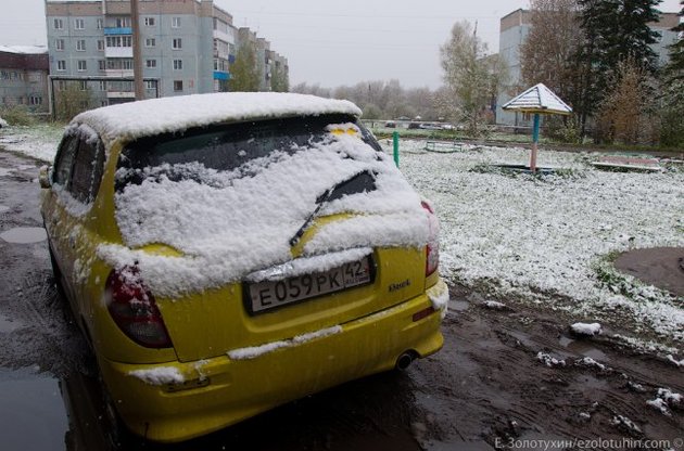 На другий день літа у Росії випав сніг
