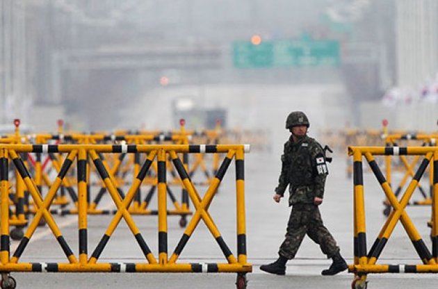 Деятельность Кэсонского комплекса, примыкающего к демилитаризованной зоне, была приостановлена в апреле