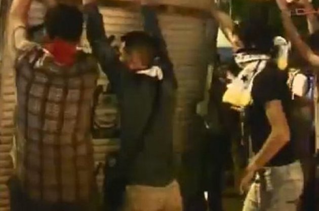 79 человек продолжают лечение в стационаре, из них восемь в реанимации, а четыре в критическом состоянии