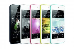 Apple готує до випуску iPhone за 99 доларів