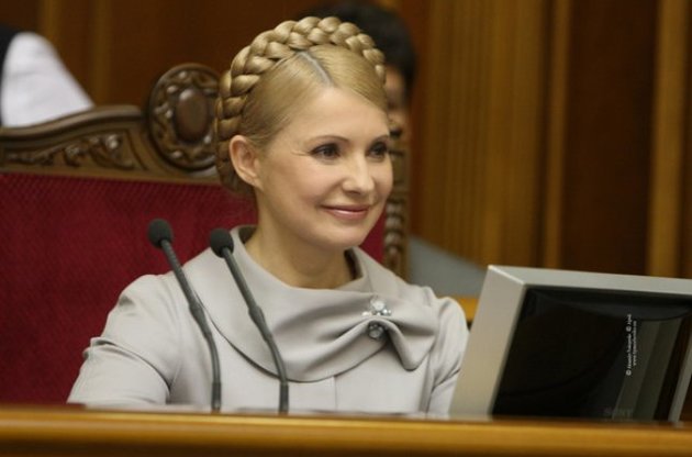 Юрист рассказал, что нужно для лечения Тимошенко за границей