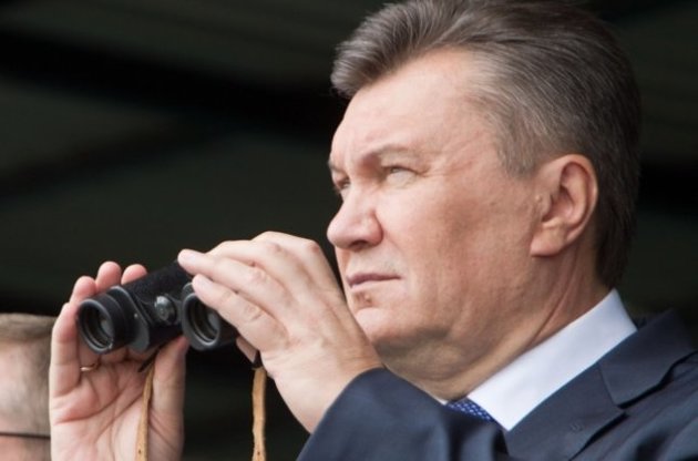У День народження Януковича активісти будуть пікетувати його резиденцію з тортом і квітами