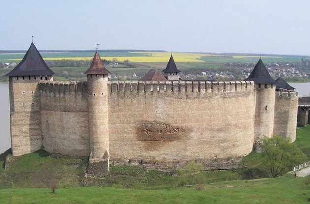 Хотинская крепость в 1620–1621 гг. была ареной грандиозного сражения, в котором польско-украинская армия разгромила армию турецкого султана и его союзников