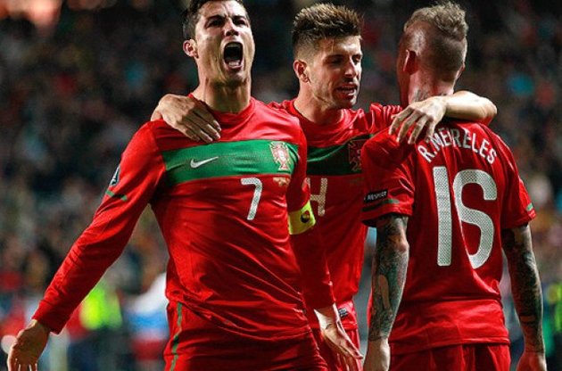 Криштиану Роналду и Мигель Велозу спасли португальцев от поражения в матче с Нидерландами