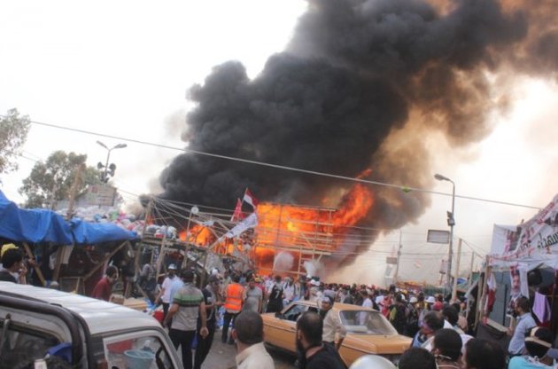 Сторони конфлікту звинувачують одна одну в застосуванні вогнепальної зброї