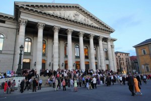 Мюнхенский оперный фест-2013: кремлевские клерки в 