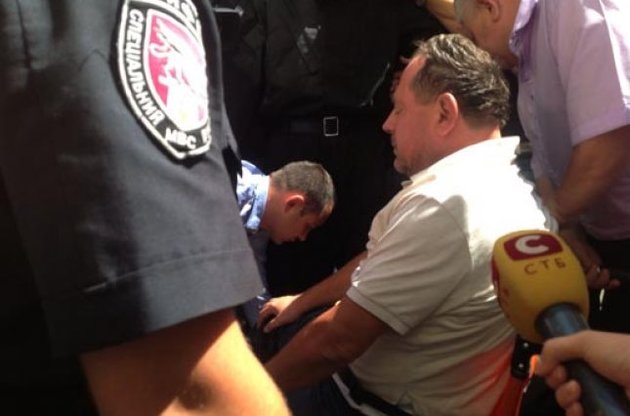 До втечі ректора призвела бездіяльність працівників міліції