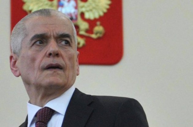 Онищенко пожаловался, что слышит по вопросу Roshen только &quot;хамоватенькие высказывания&quot;