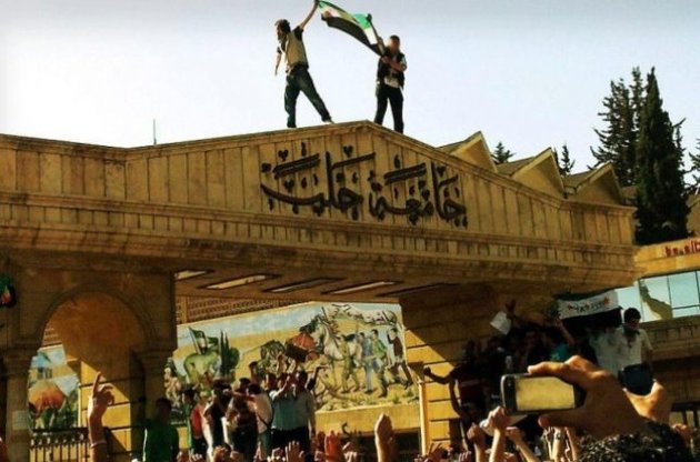 Переговоры по мирному урегулированию конфликта в Сирии, известные как "Женева-2", до сих пор не назначены