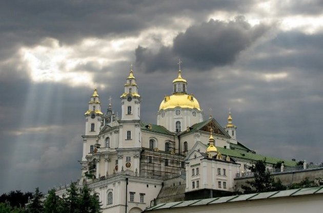 Регионалы предложили передать Почаевскую лавру в собственность Московскому патриархату