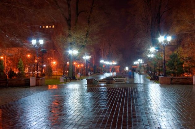 Комунальники погрожують залишити Донецьк без вуличного освітлення