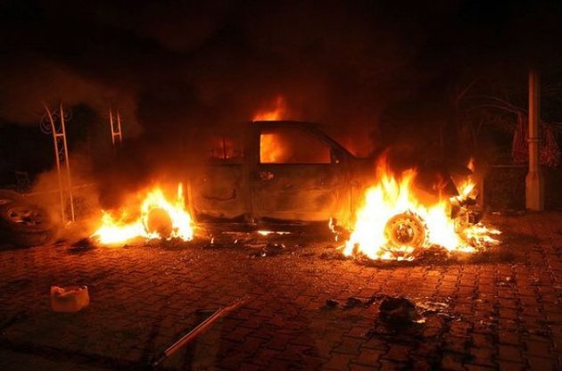 В годовщину убийства посла США в Бенгази взорвали здание МИД Ливии