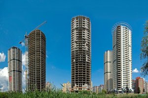 Попит зростає, але ризики залишаються