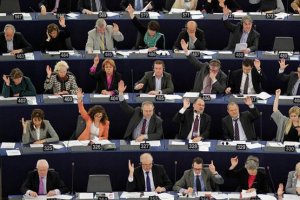 Європарламент  засудив політику Росії