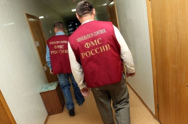 В&#039;їжджаючих до Росії без візи можуть зобов&#039;язати мати не менше тисячі доларів