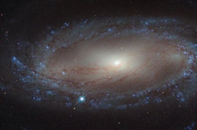 Астрономы нашли следы сверхмощного взрыва в центре Галактики