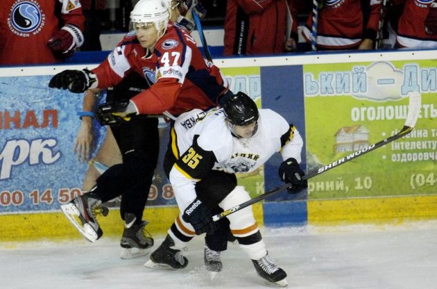 Передсезонні матчі проходили в напруженій боротьбі