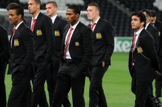 Игроки &quot;Манчестера&quot; ограничились пешей прогулкой по &quot;Донбасс Арене&quot;