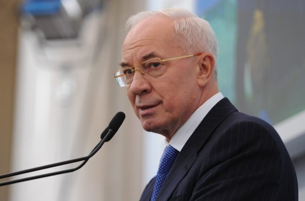 Азаров заверил, что Россия не давит на Украину из-за евроинтеграции