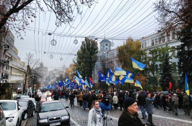 "Свобода" на Покрову провела в Киеве 15-тысячный марш