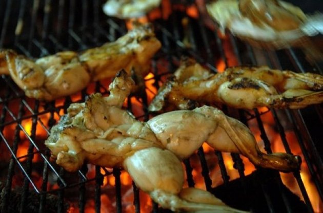 Першість Британії в поїданні жаб&#039;ячих лапок - беззаперечна.