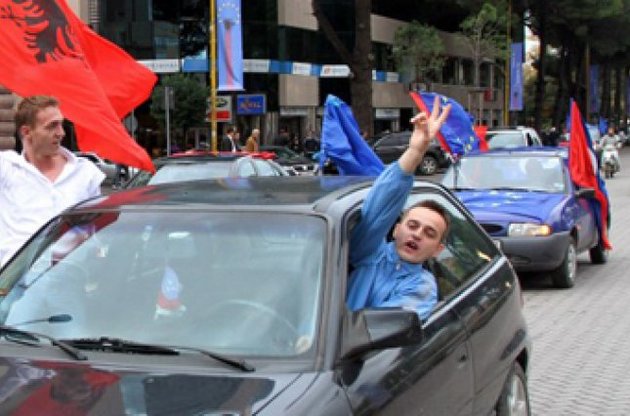 Єврокомісія рекомендувала надати Албанії статус кандидата на вступ до ЄС