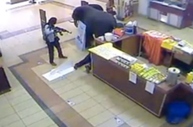 Обнародована видеозапись с камер наблюдения захвата торгового центра в Кении