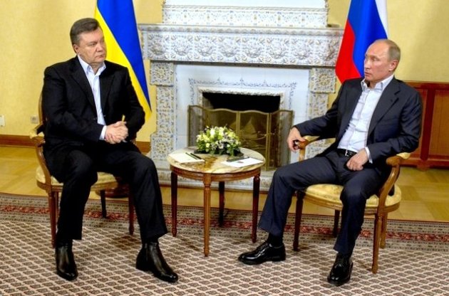 Путін п'ять годин відмовляв Януковича від євроінтеграції