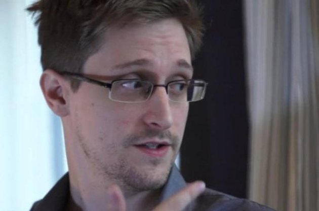 Германия отвергла возможность предоставления убежища Сноудену