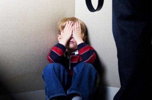 В Україні дві третини дітей страждають від насильства у сім'ї