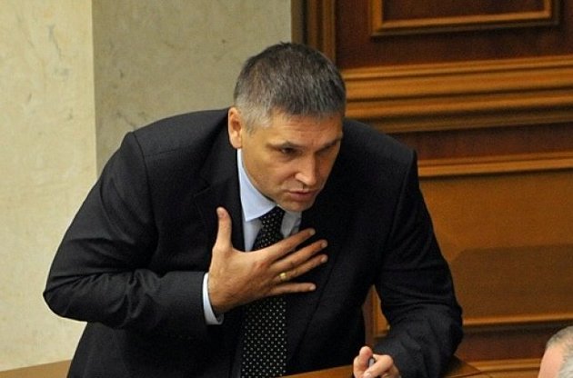 Представитель Януковича в Раде пояснил, почему нет закона по Тимошенко: рабгруппа работает на качество
