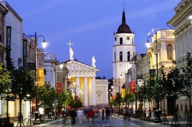 У Вільнюсі напередодні саміту ЄС відкрився фестиваль "Українське містечко в Європі"