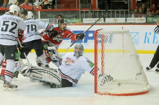 "Донбасс" взял реванш у "Магнитки" за гостевое поражение