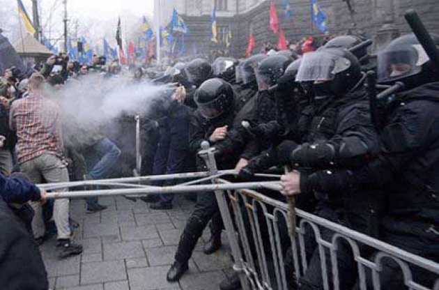 Суд арестовал свободовца за драку с милицией возле Кабмина