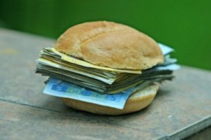 Планирование местных бюджетов:  параллельная реальность