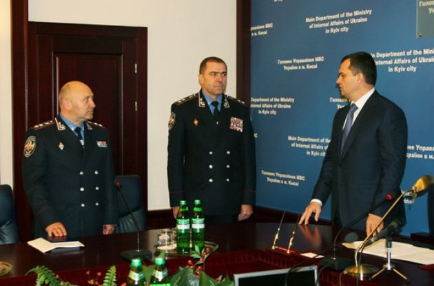 Валерий Коряк (слева) и Виталий Захарченко (справа)