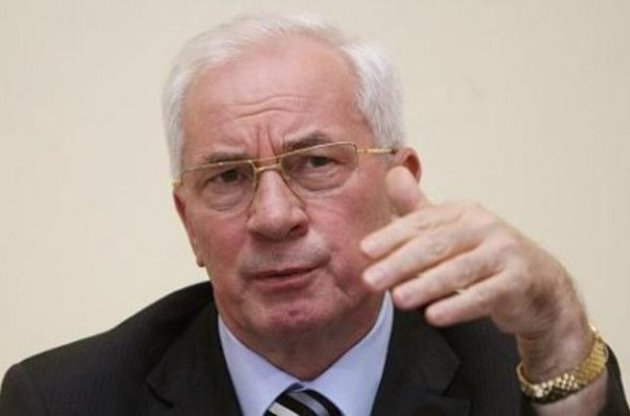 Азаров: Начальника київської міліції звільнено за розгін Євромайдану