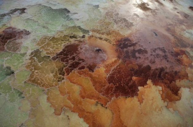 Солевые отмели на юге Мертвого моря