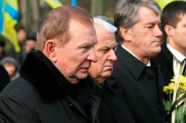 Опозиція назвала круглий стіл екс-президентів з Януковичем комедією