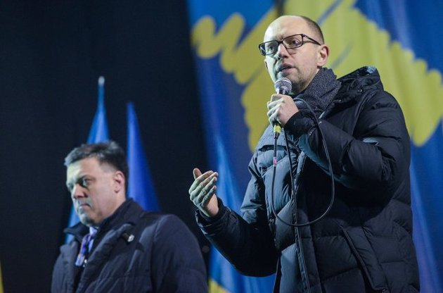 Лідери опозиції наполягають на відставці уряду