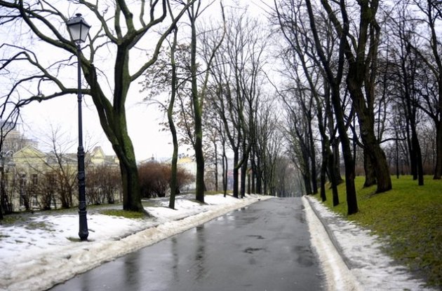 В новогоднюю ночь в Украине ожидается мокрый снег