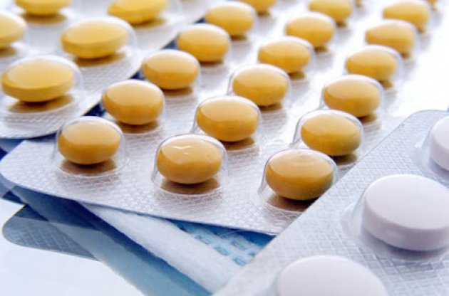 Британські вчені не рекомендують вживати вітамінні додатки