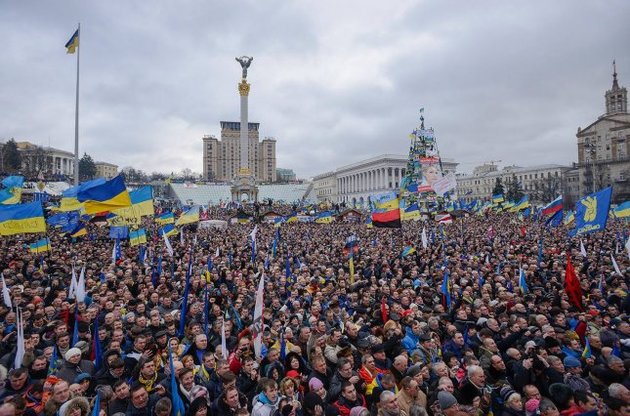 Россия считает, что Евромайдан "подогревают" иностранцы