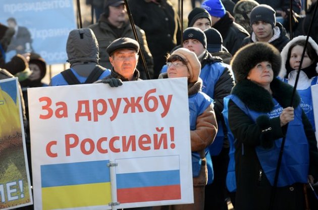 Сторонники Януковича сворачивают свой городок в Киеве